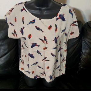 H&M colorful bird print top size xs Fits loose